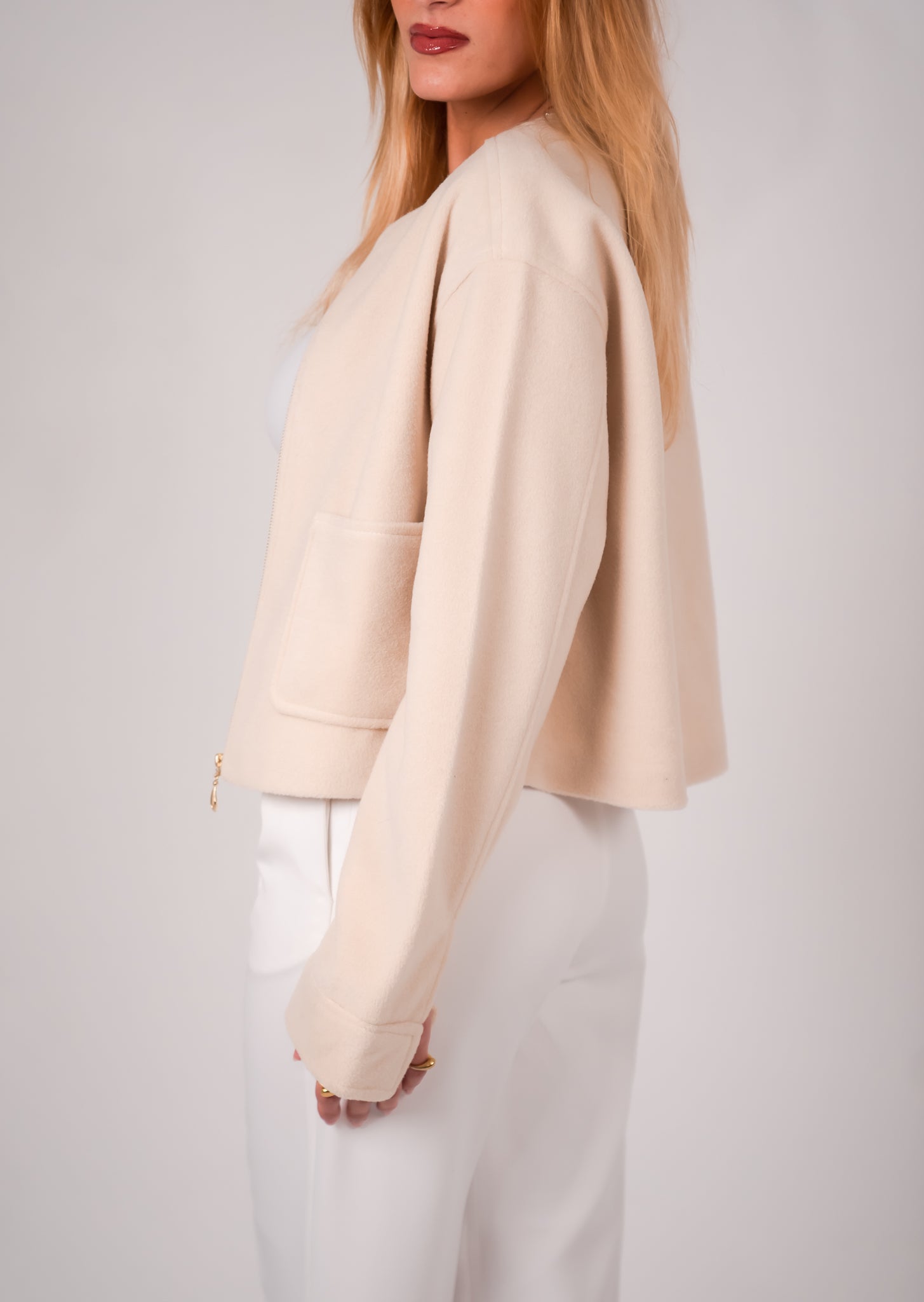 Beige cropped jacket